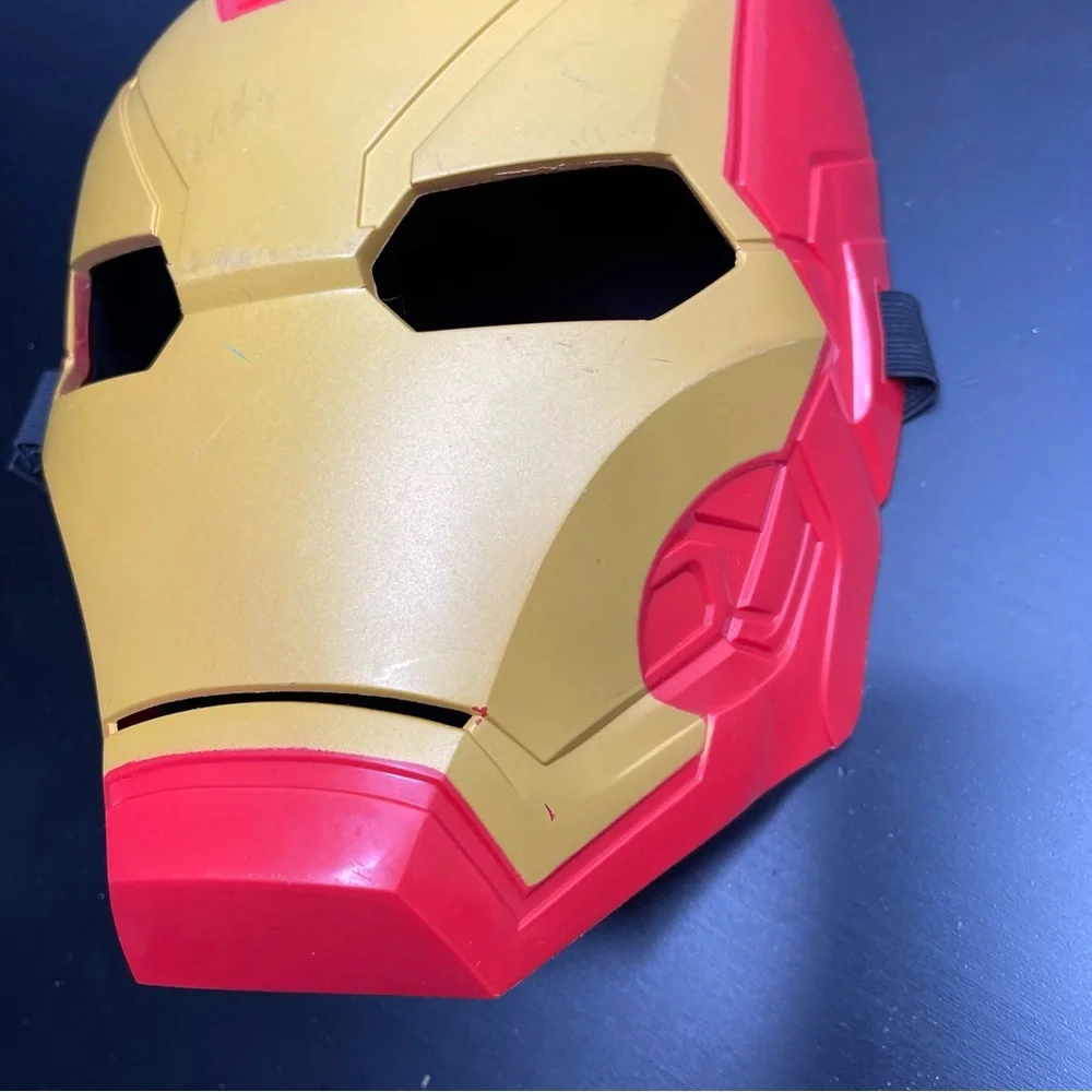 Marvel Iron Man Children’s Hard Plastic Halloween Mask - Red Black and‎ Gold